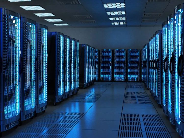 高沸點(diǎn)電子氟化液成為液冷的主流應(yīng)用方向